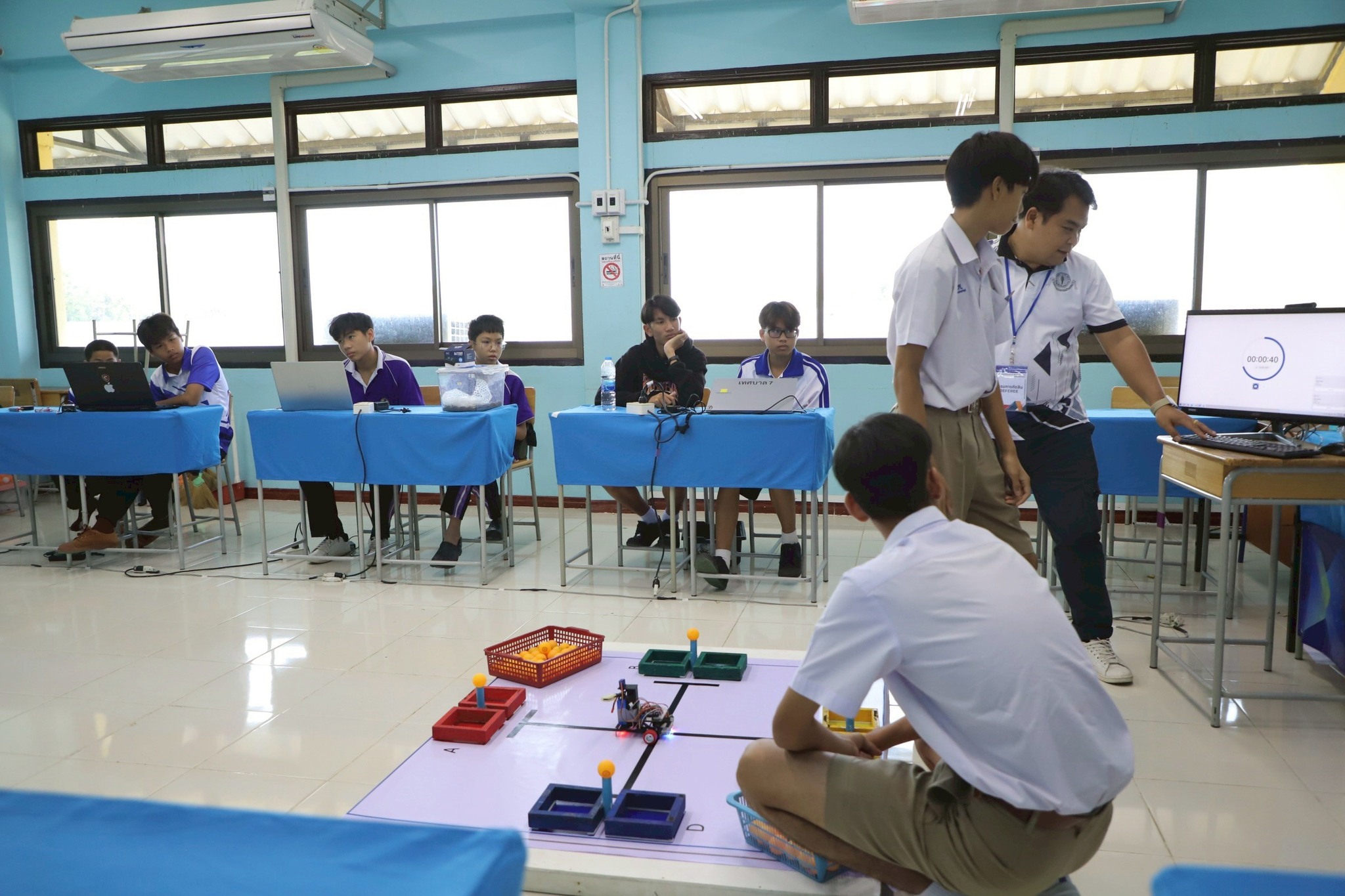 การแข่งขันหุ่นยนต์ #4