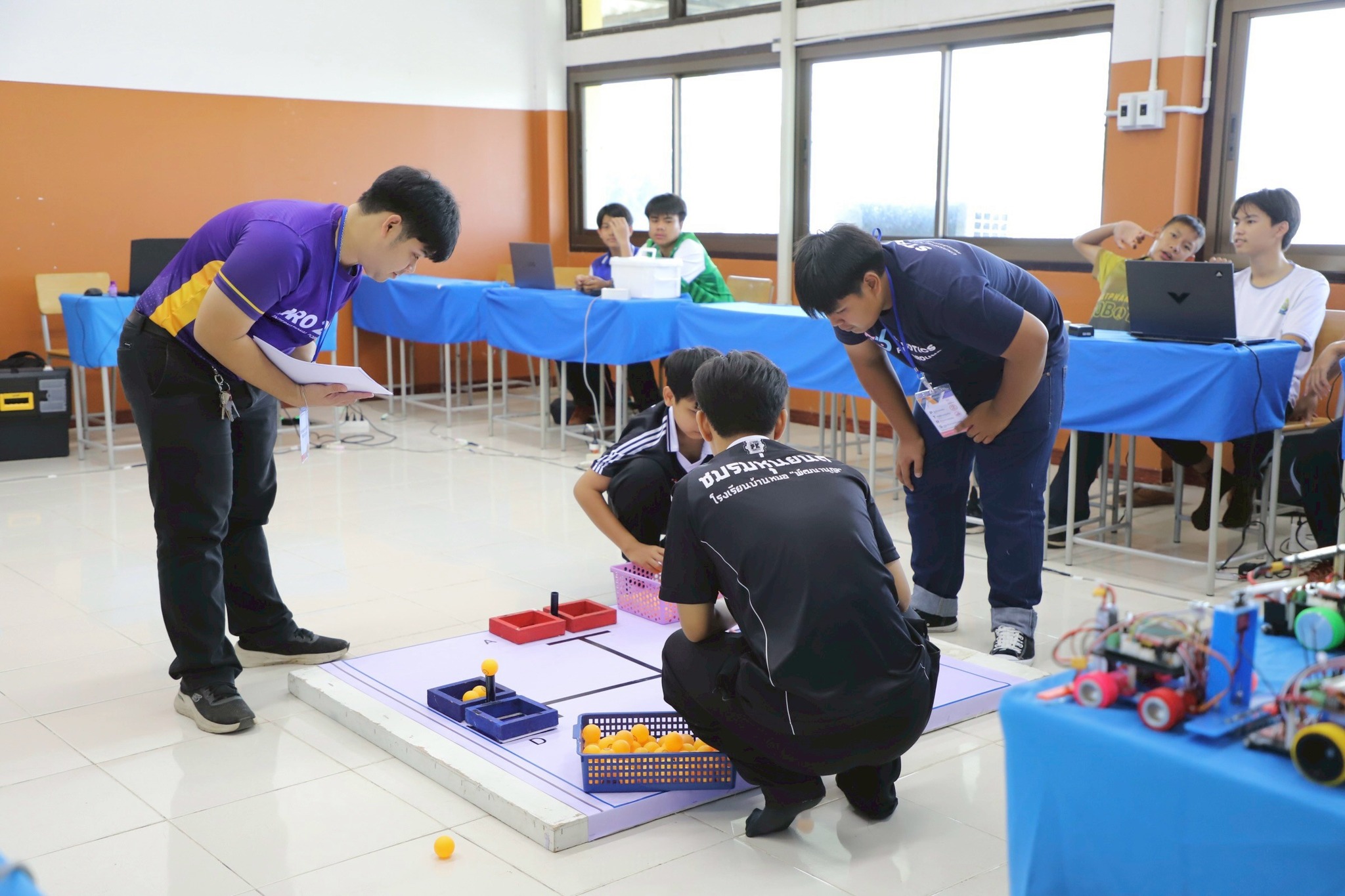 การแข่งขันหุ่นยนต์ #6